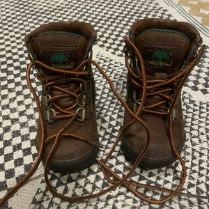 Baby timberland backroads hiking boots size 5